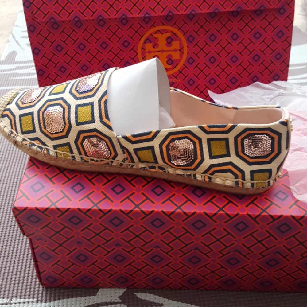 Tory Burch Espadrilles Size 8 NWT